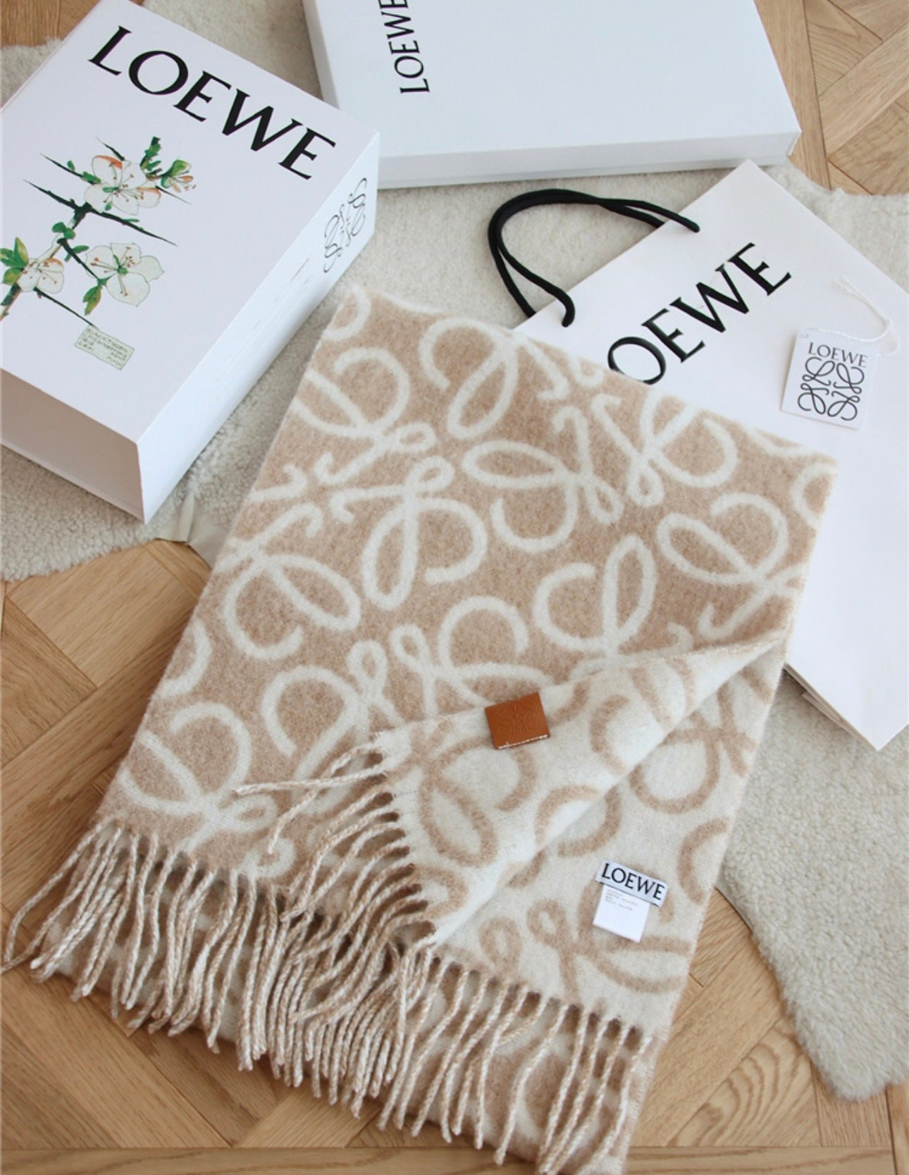 Écharpe inspiration Loewe
