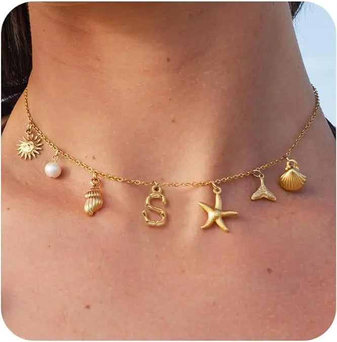 Collier / Golden initial