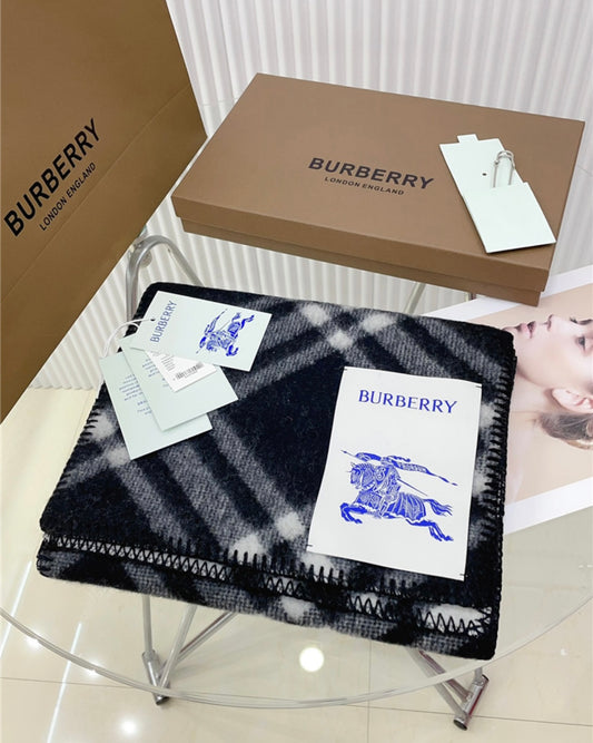 Écharpe inspiration Burberry